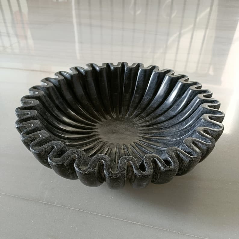 کاسه چین‌دار مرمر مشکی خاکستری